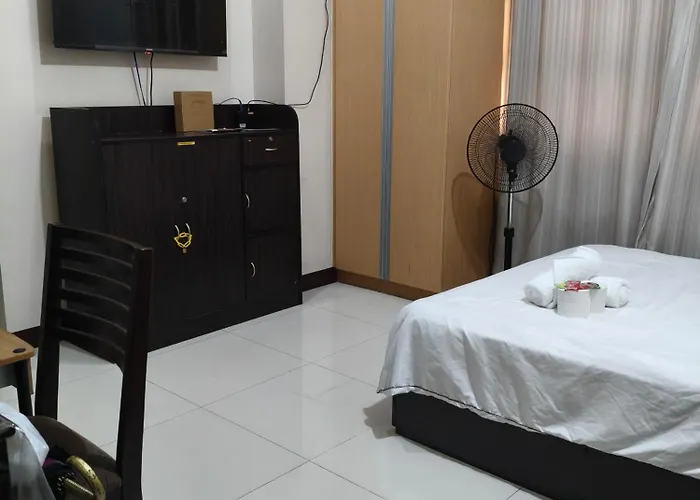 M & V Condotel Near International Airport * Manila